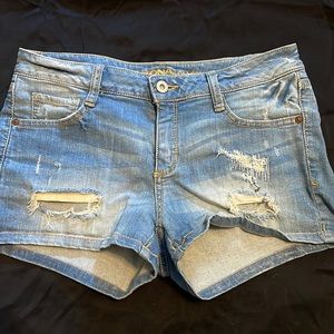 Arizona jean co size 5 Jean shorts